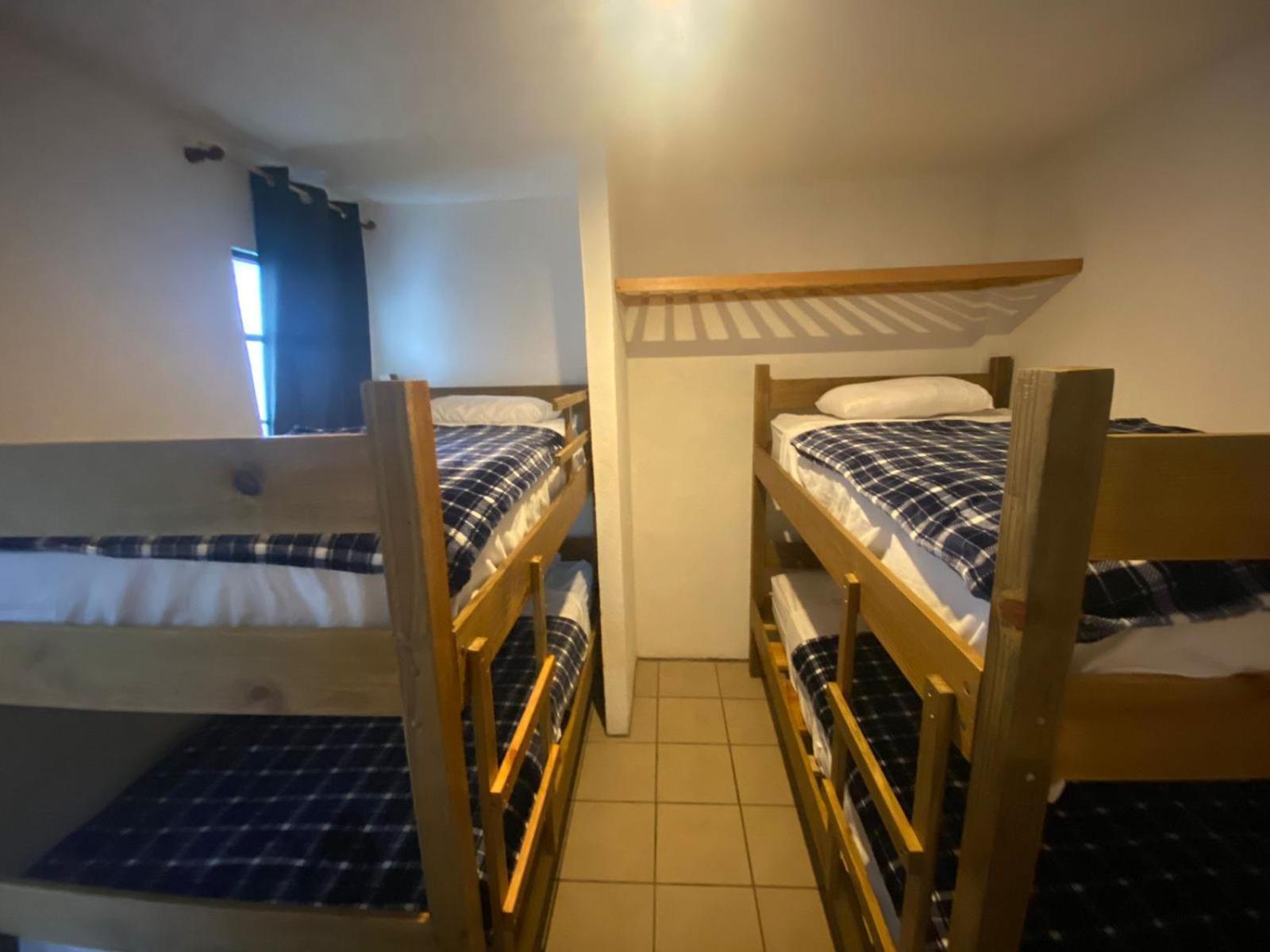 Hostal 17-52 グアテマラシティ エクステリア 写真